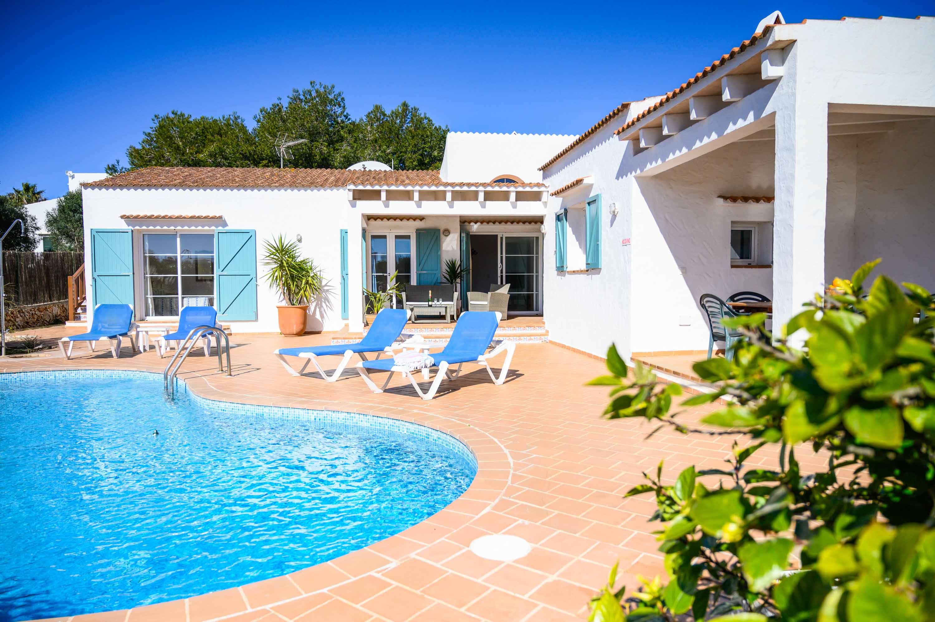 Villa Biniwood in Binibeca, Menorca