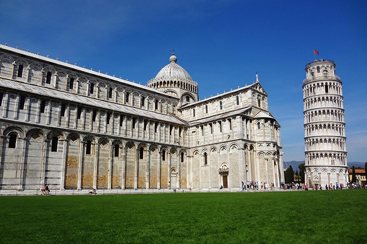 Leaning tower of Pisa