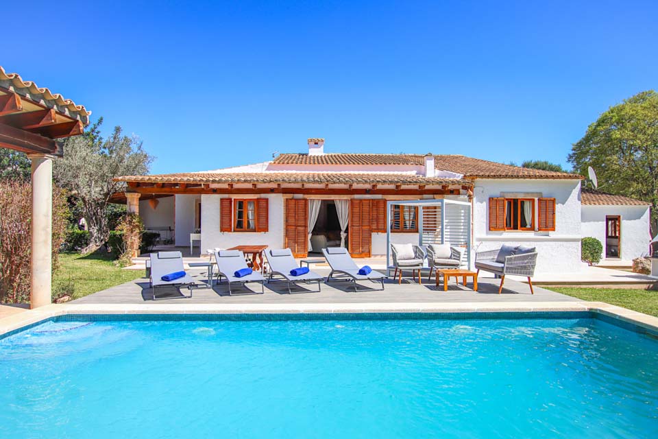 Villa Alegre in Pollensa, Majorca