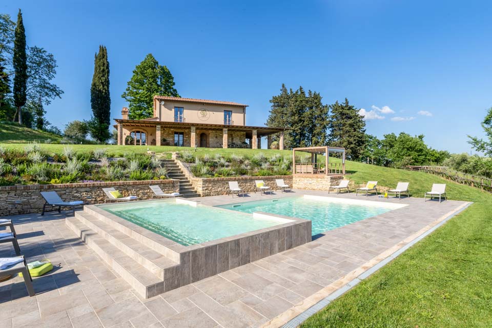 Villa Essenza in Lucca & Pisa, Tuscany