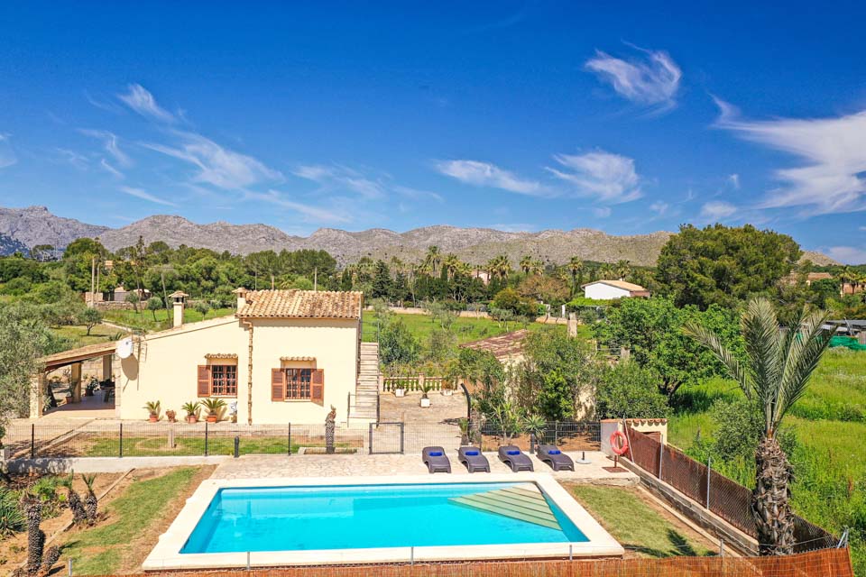 Villa L'embat in Pollensa, Majorca