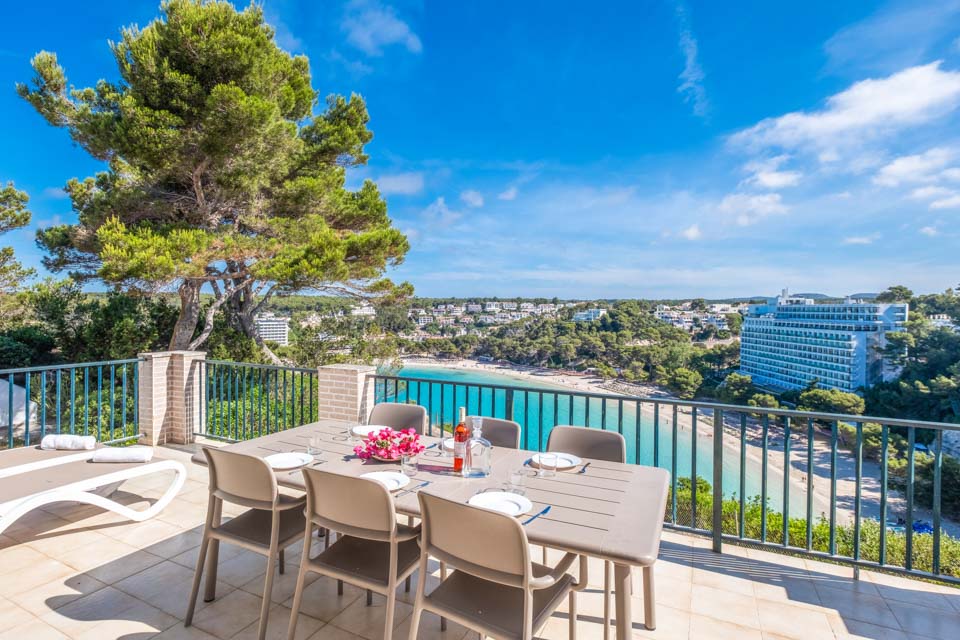 Villa Mascaro in Cala Galdana, Menorca