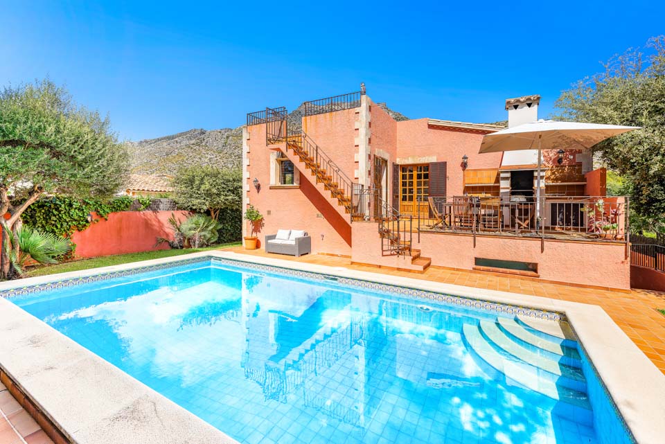 Villa Ramis in Cala San Vicente, Majorca