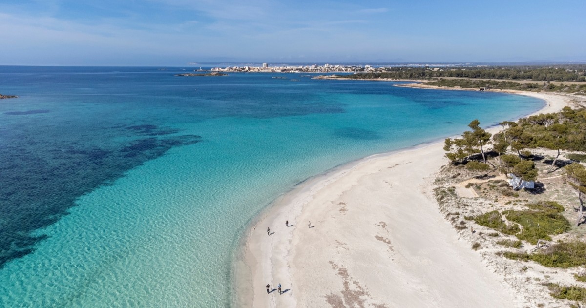 Es Carbo Beach