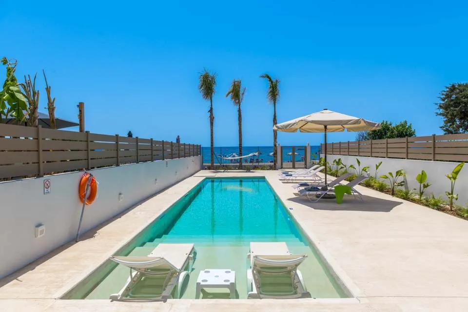 Private Pool