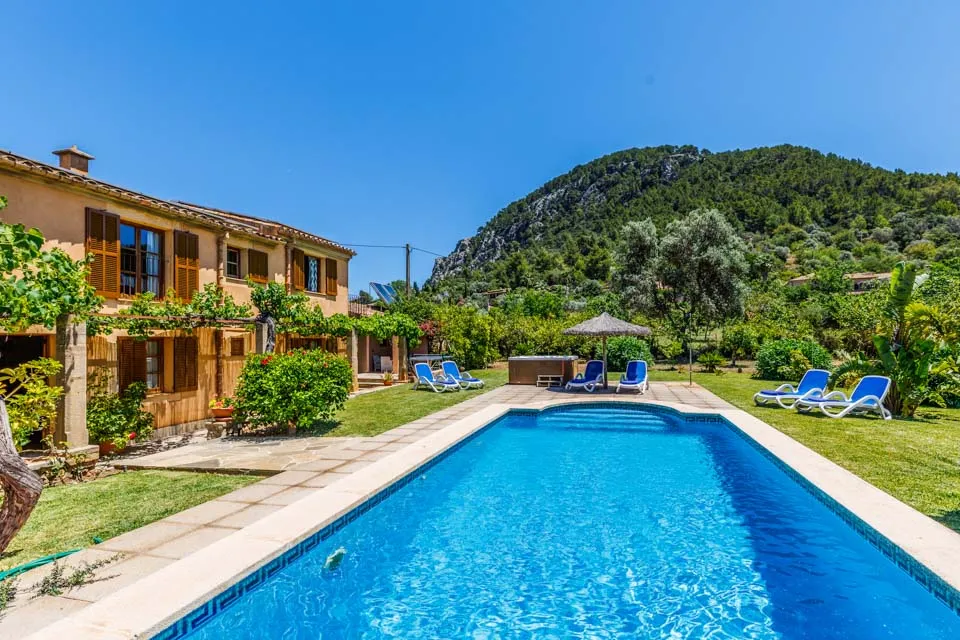 Private Pool