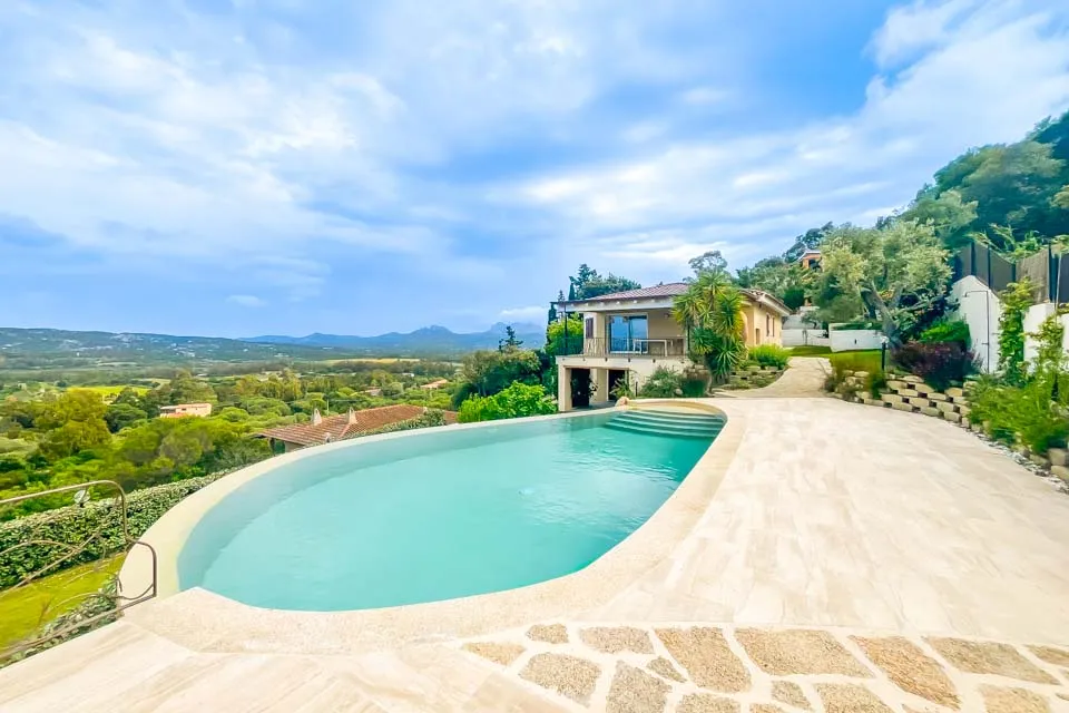 Private Pool
