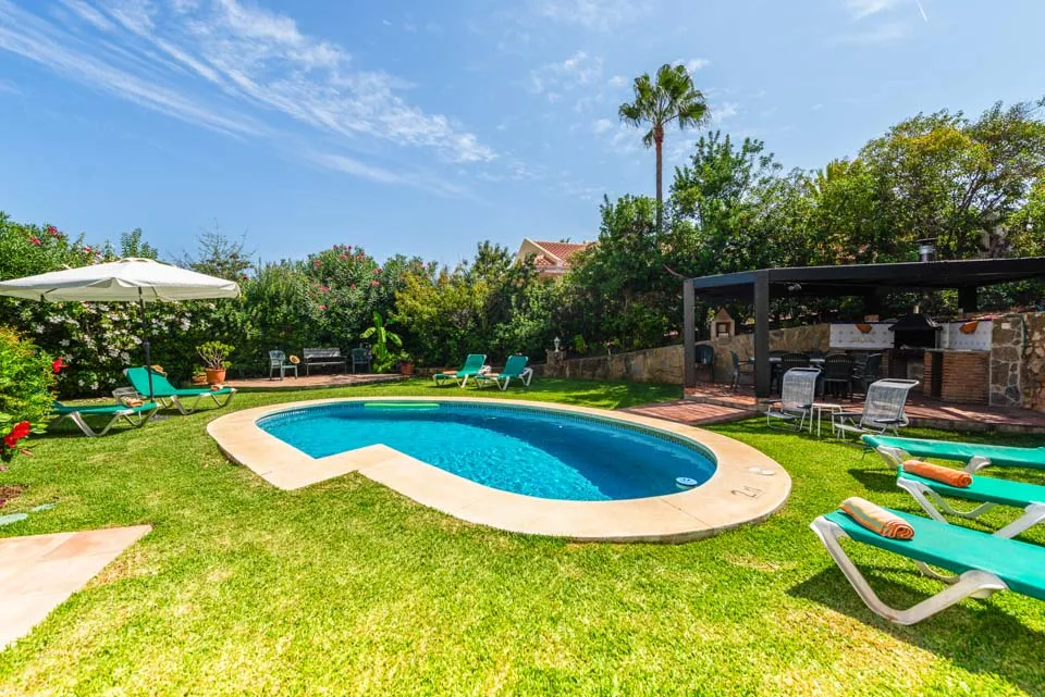 Private Pool