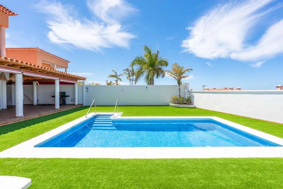 Private Pool