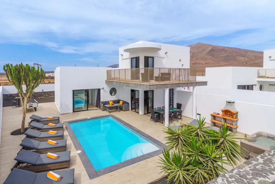 Private Pool