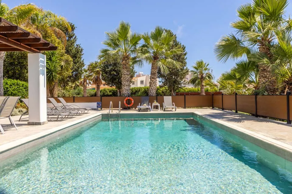 Private Pool