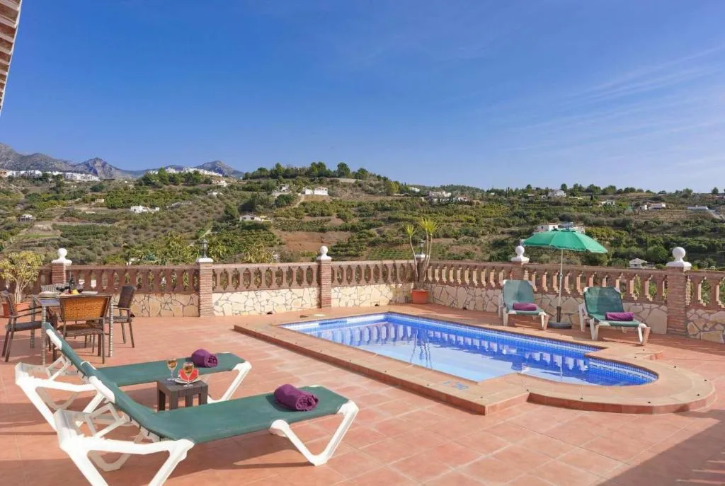 Private Pool