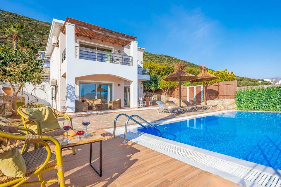 Private Pool