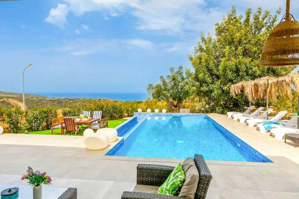 Private Pool