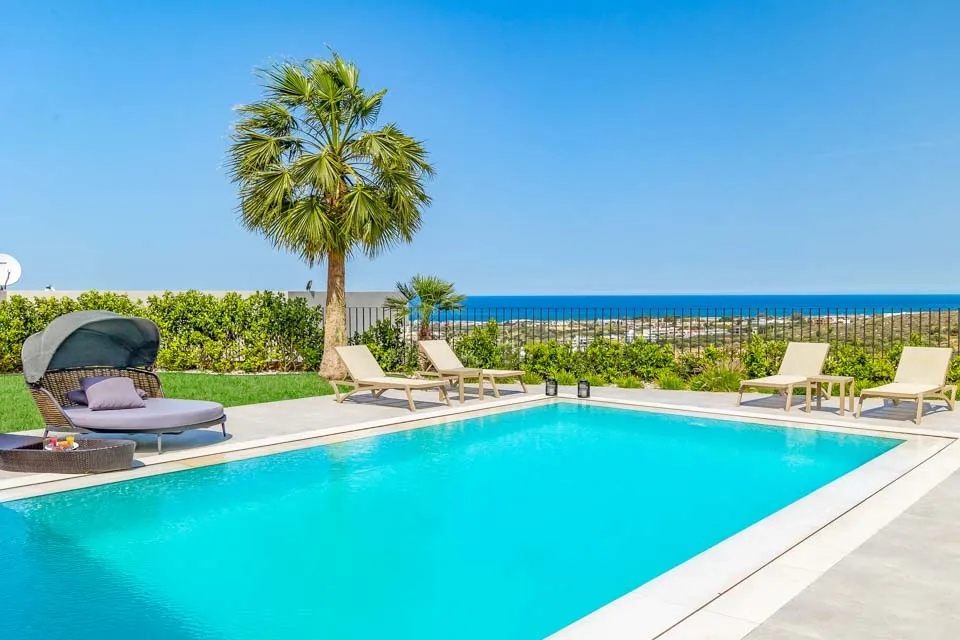 Private Pool