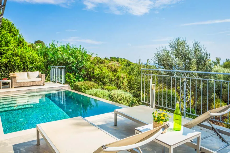 Private Pool