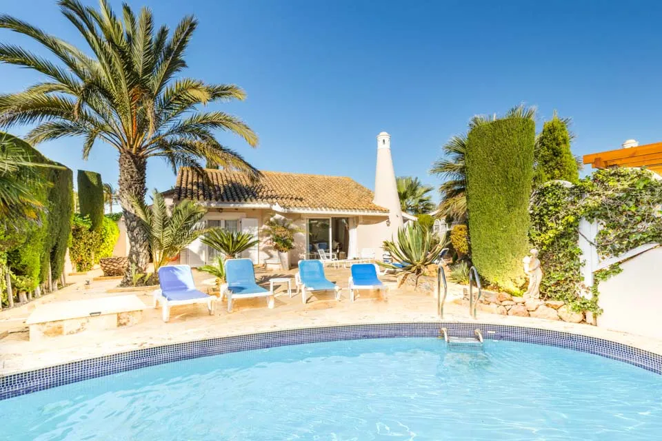 Private Pool