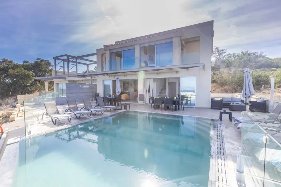 Private Pool