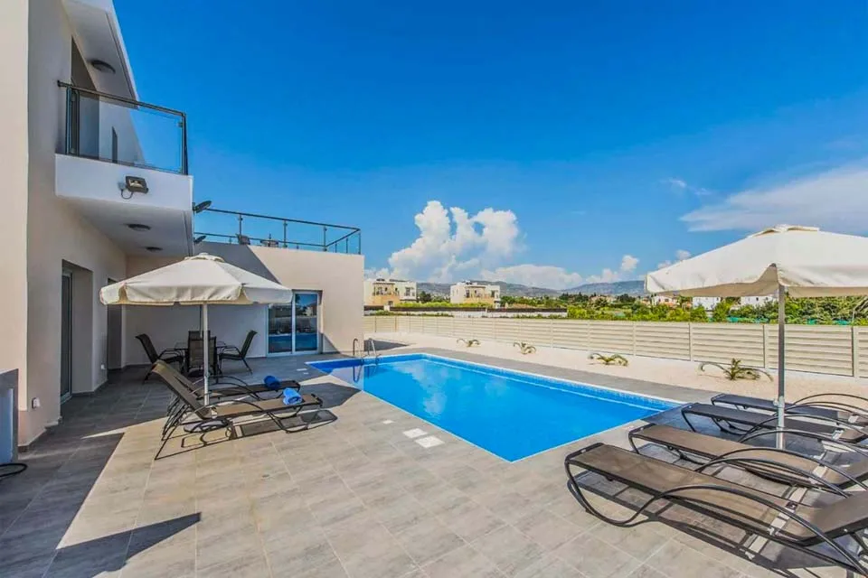 Private Pool
