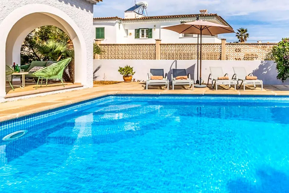 Private Pool