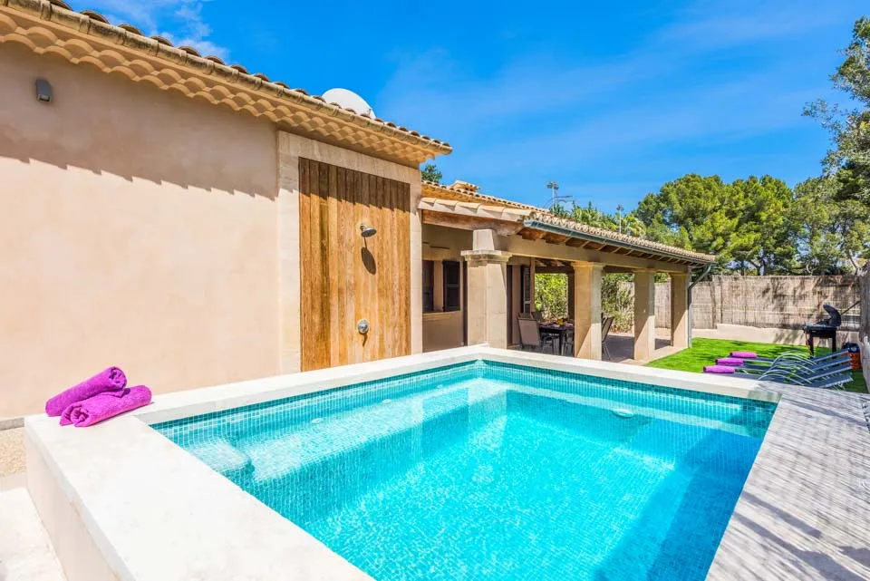 Private Pool