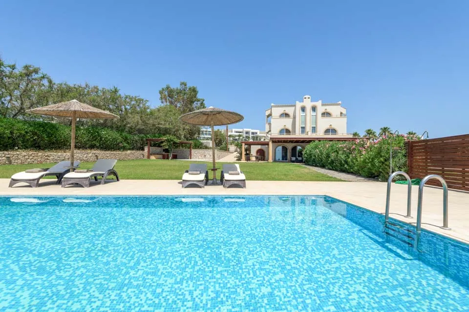 Private Pool