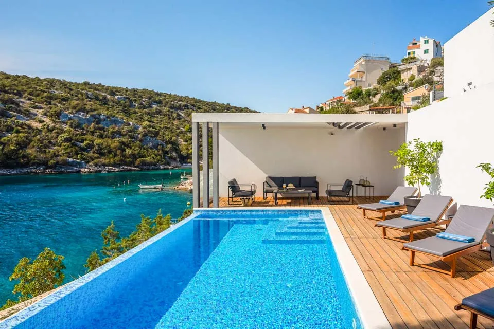 Private Pool