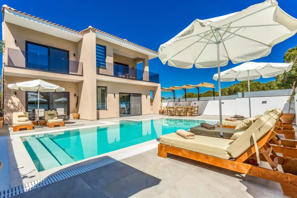 Private Pool