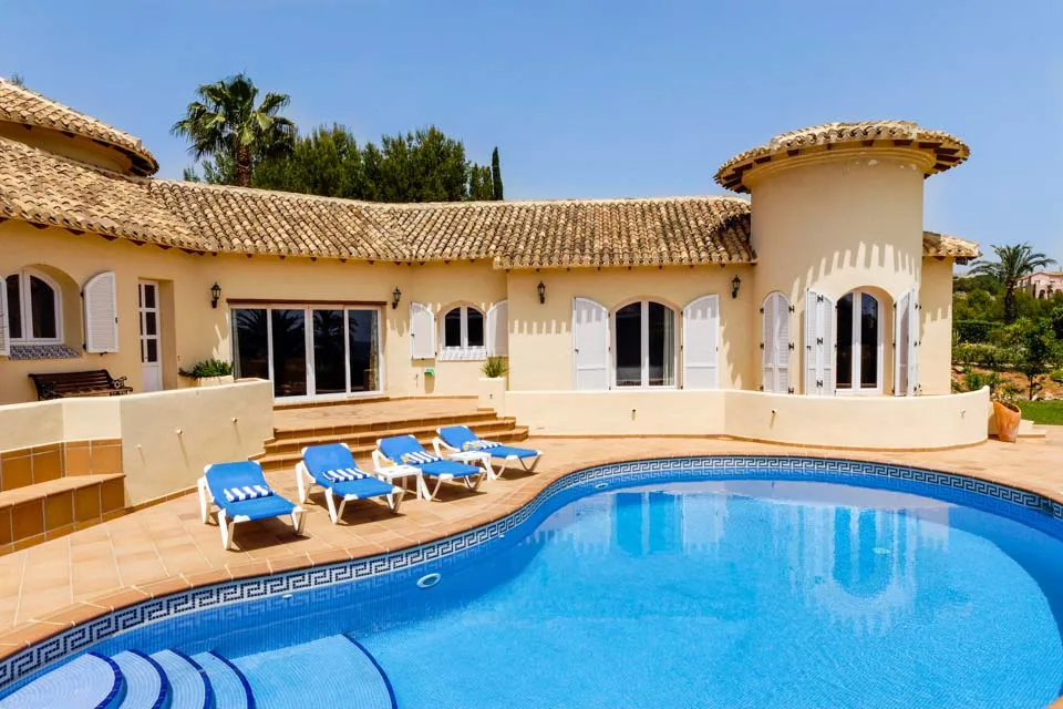 Private Pool