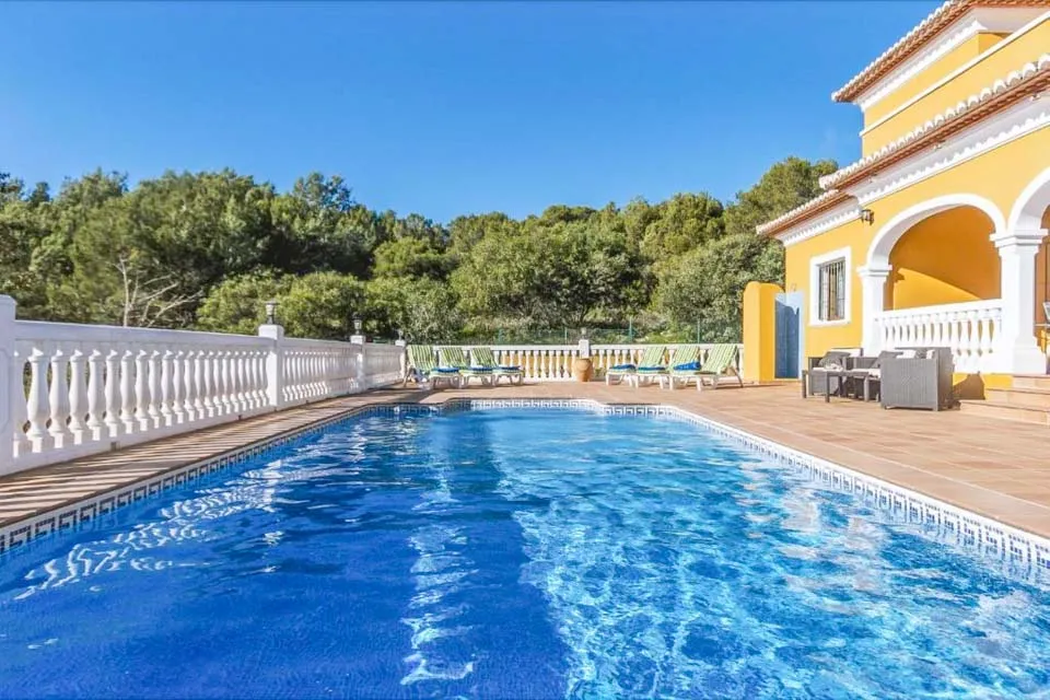 Private Pool