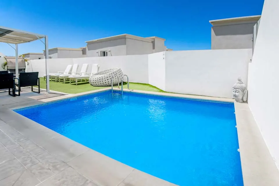 Private Pool