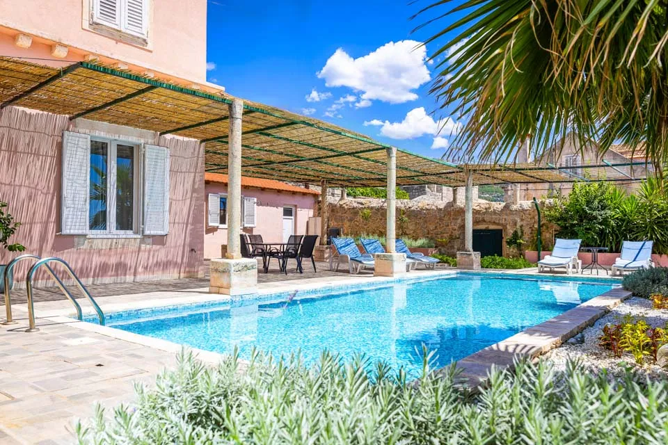 Private Pool
