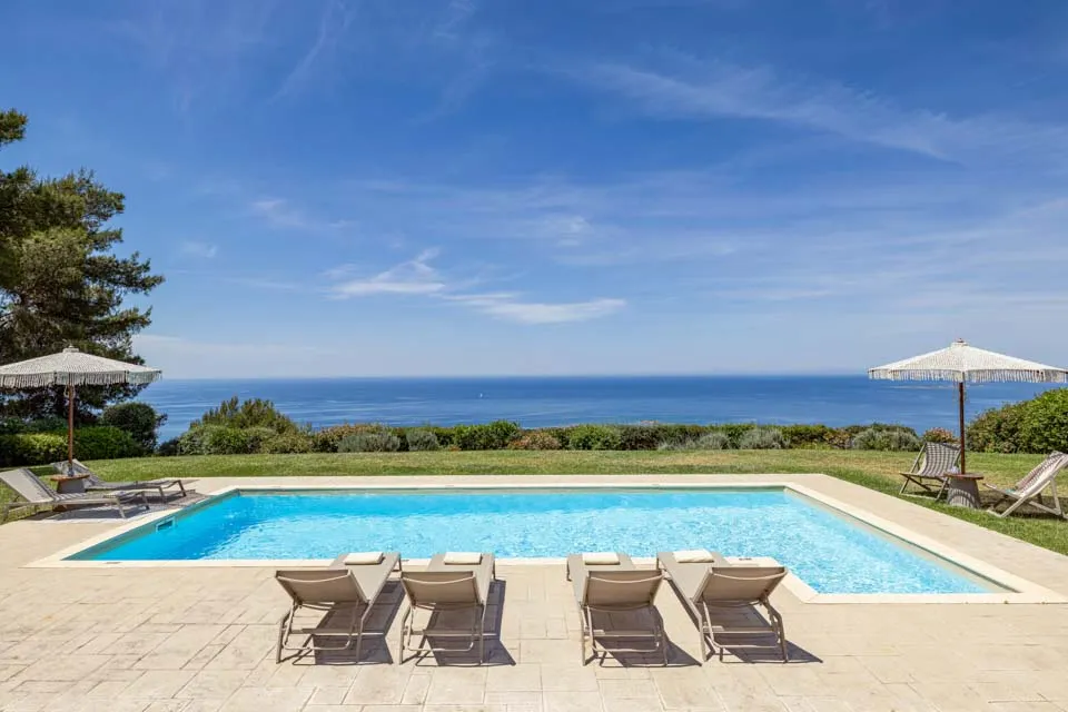 Private Pool