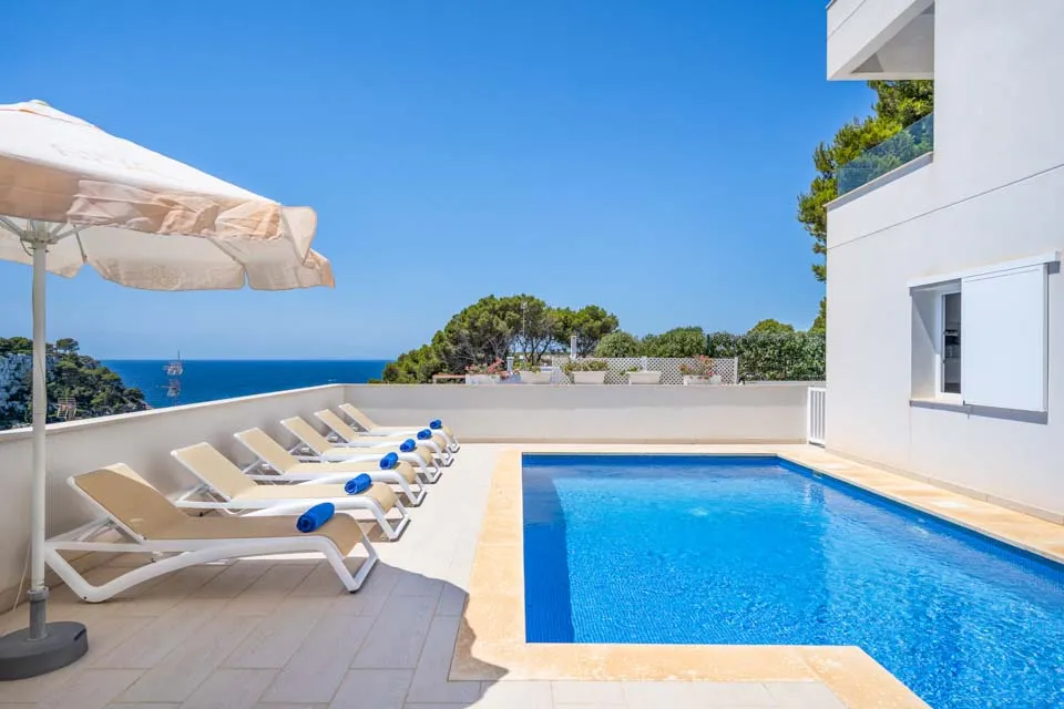 Private Pool