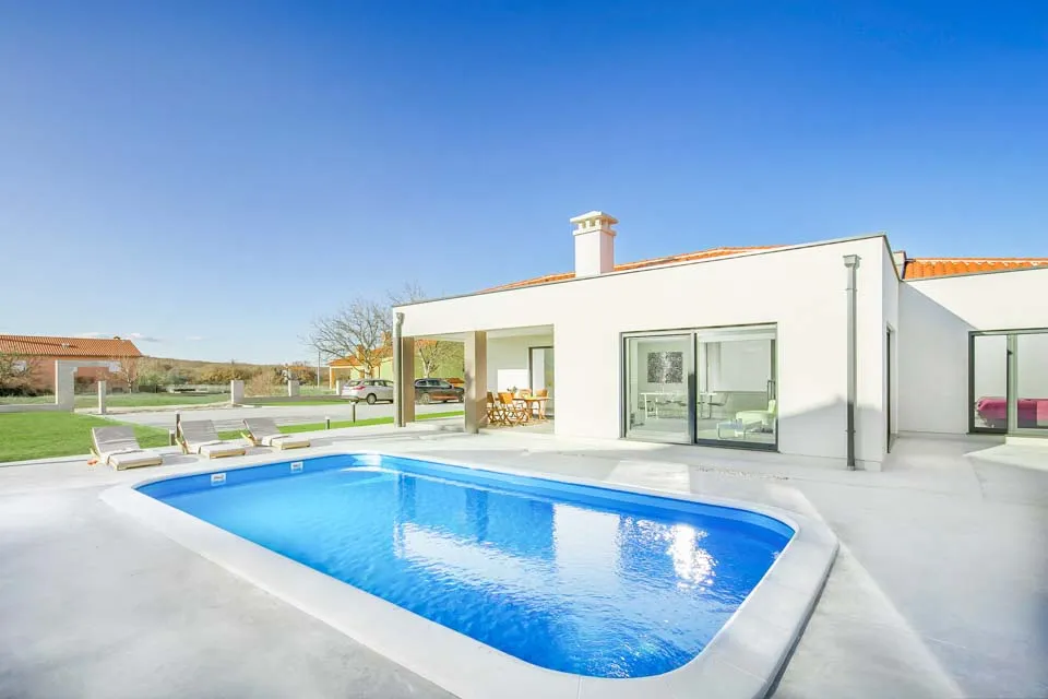 Private Pool