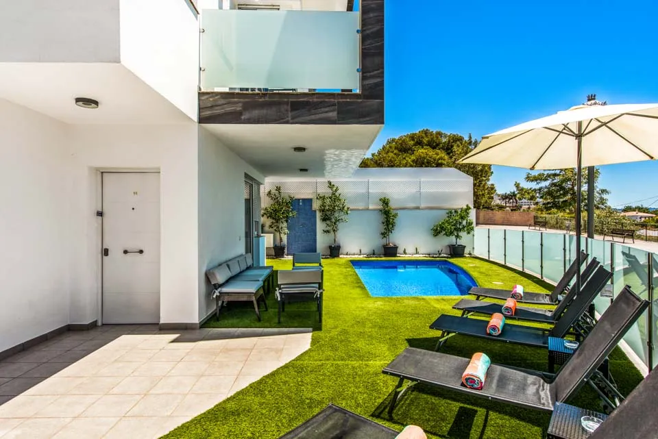 Private Pool