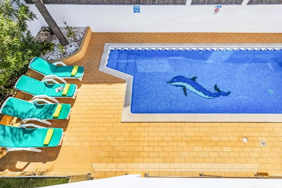 Private Pool