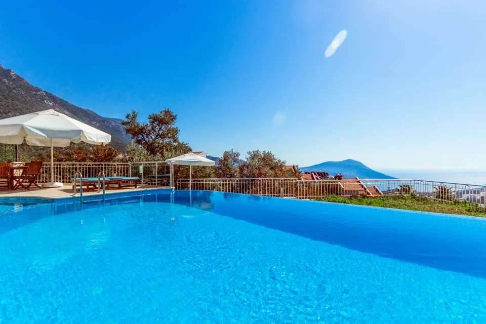 Private Pool