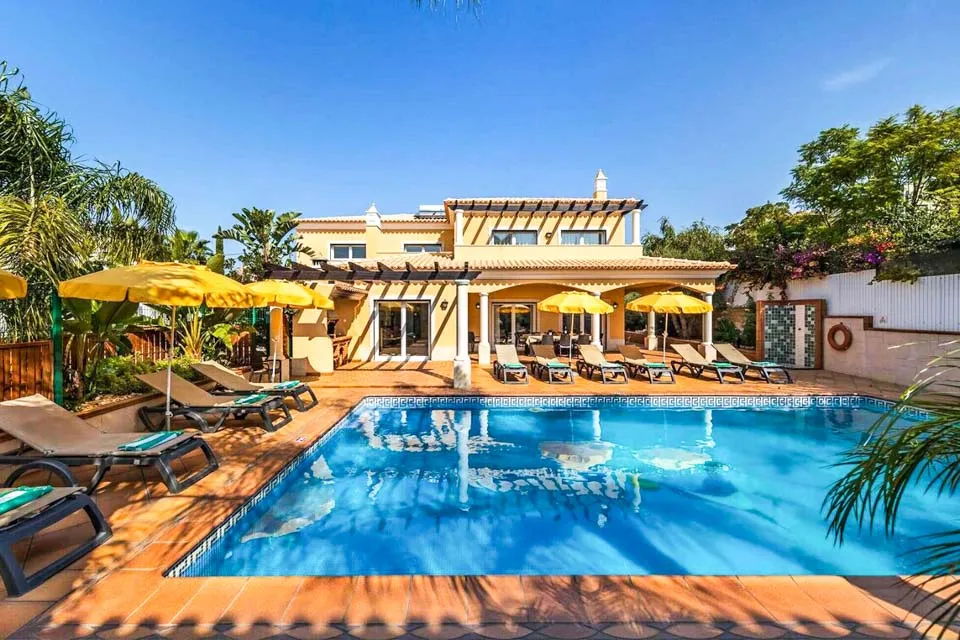 Private Pool