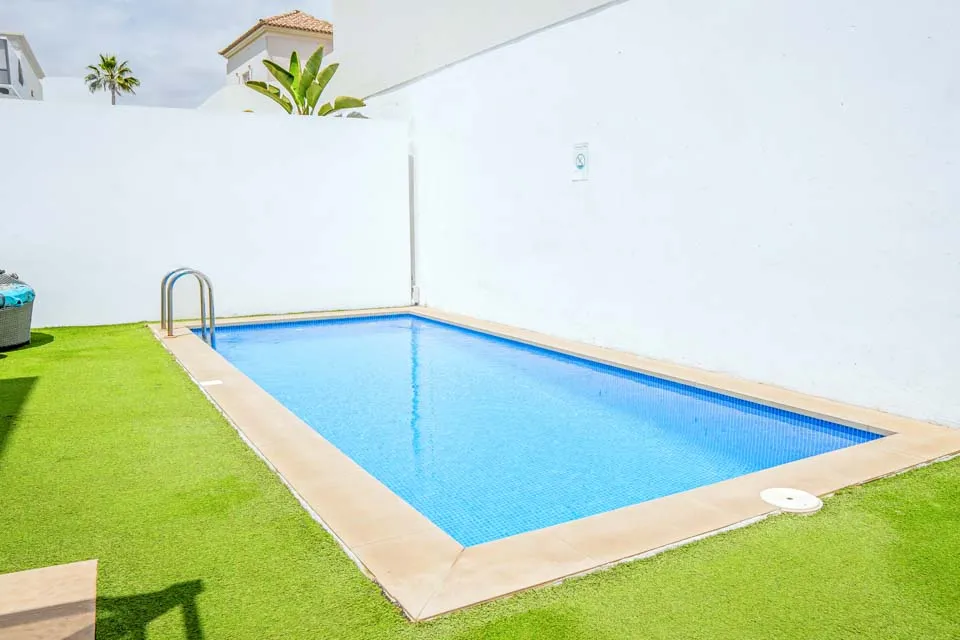 Private Pool