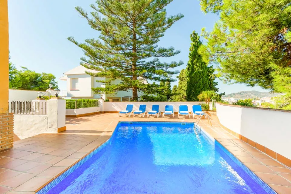 Private Pool