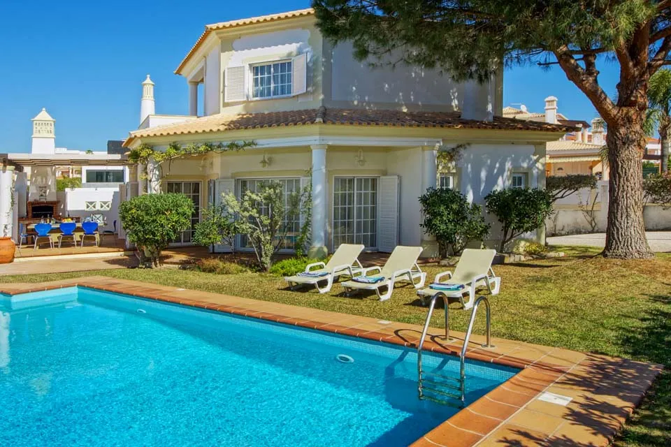 Private Pool