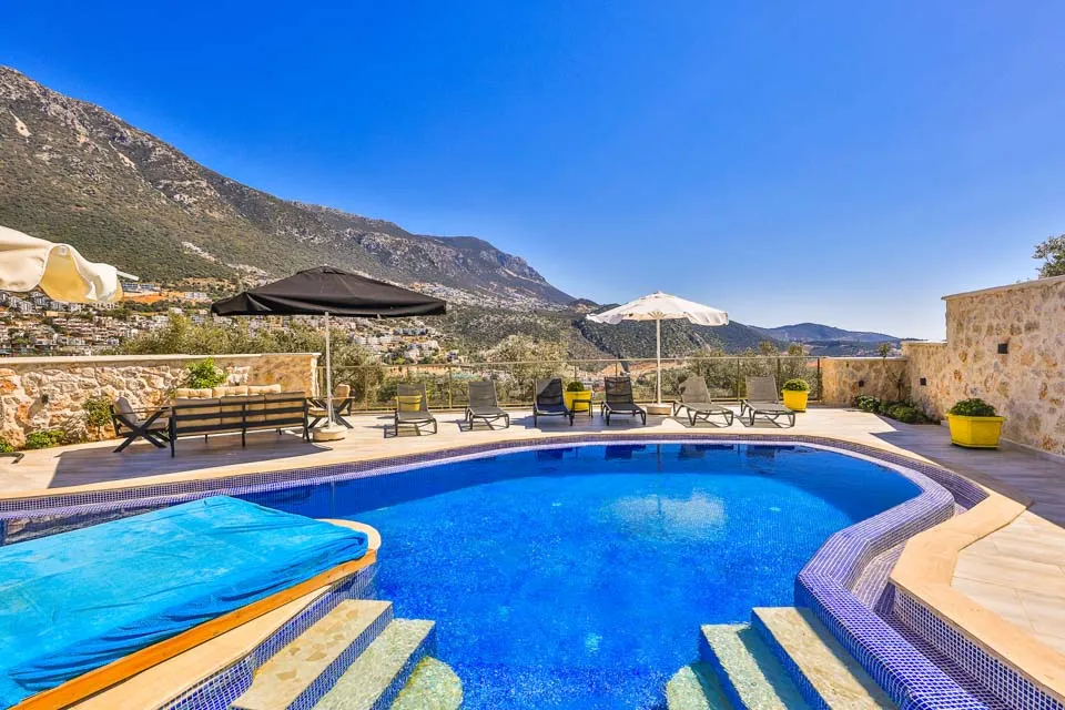 Private Pool