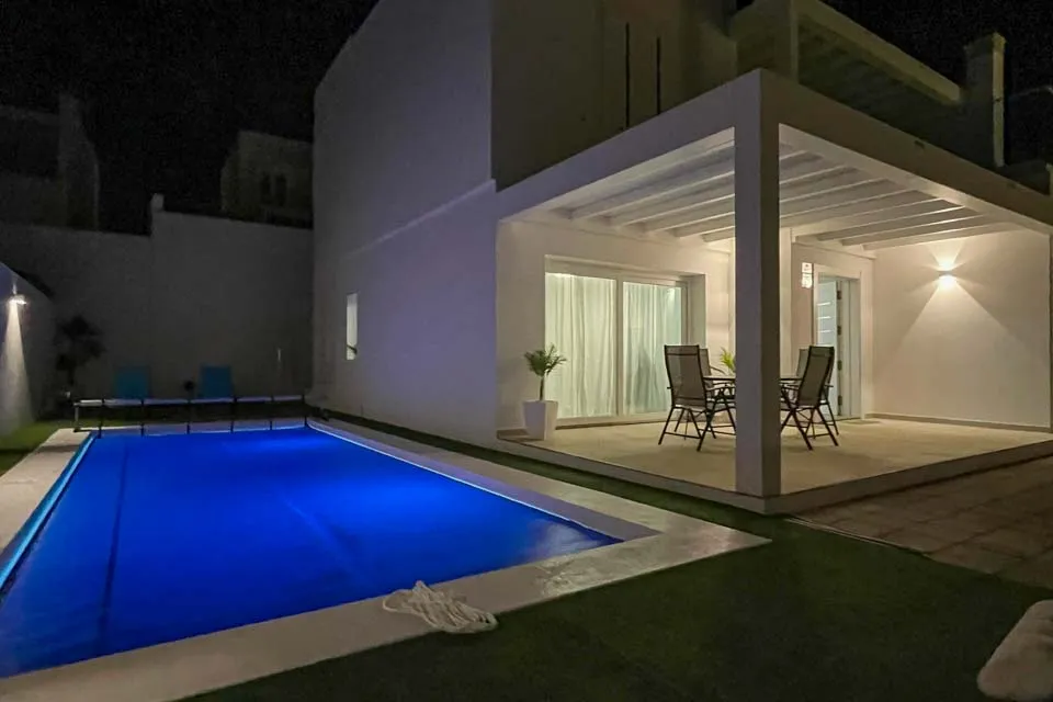 Private Pool