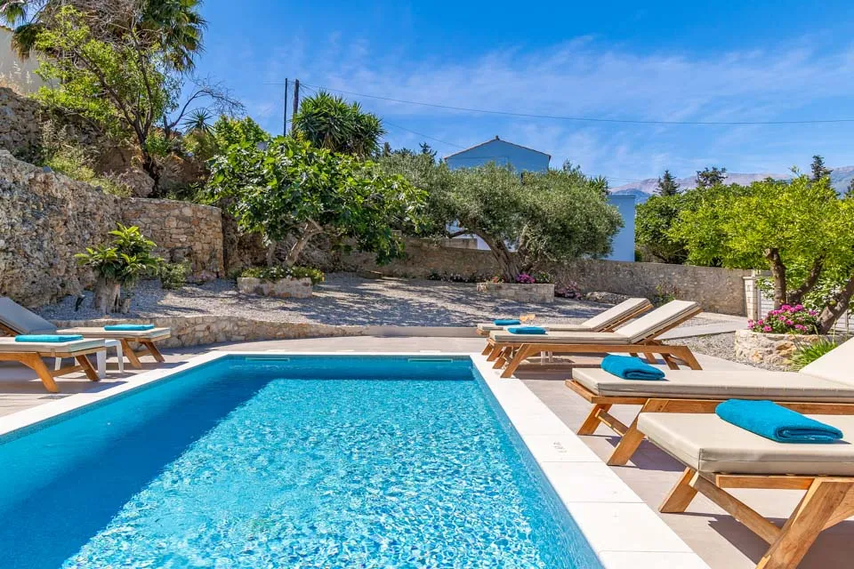 Private Pool