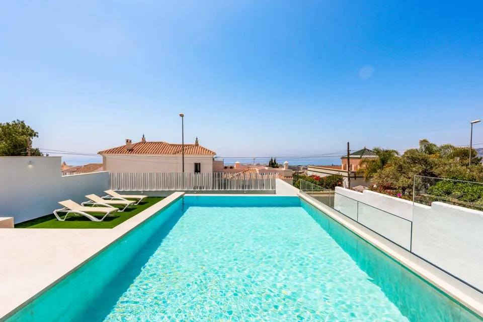 Private Pool