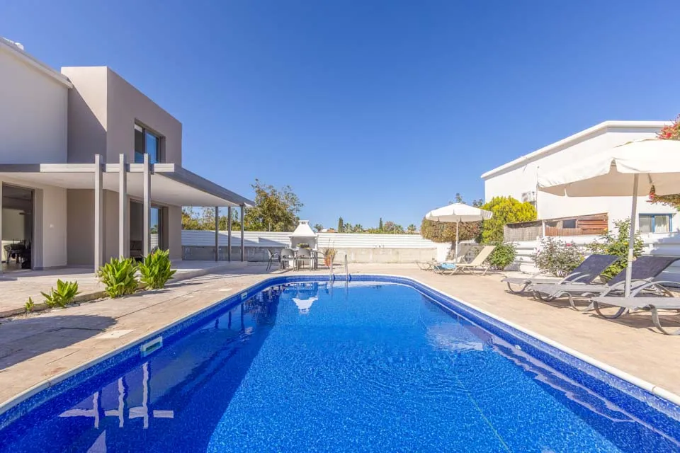Private Pool