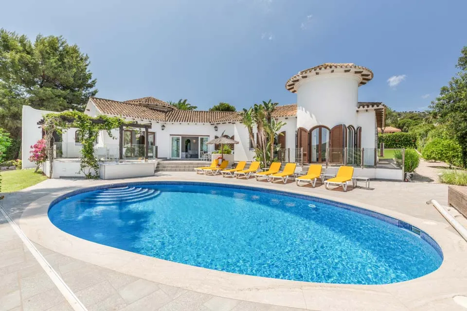 Private Pool