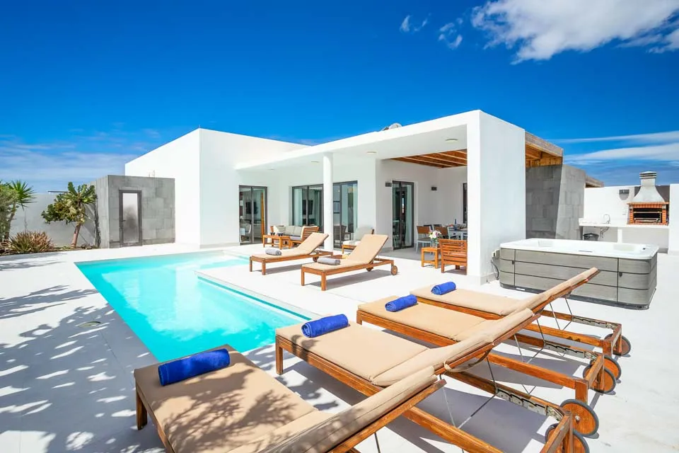 Private Pool