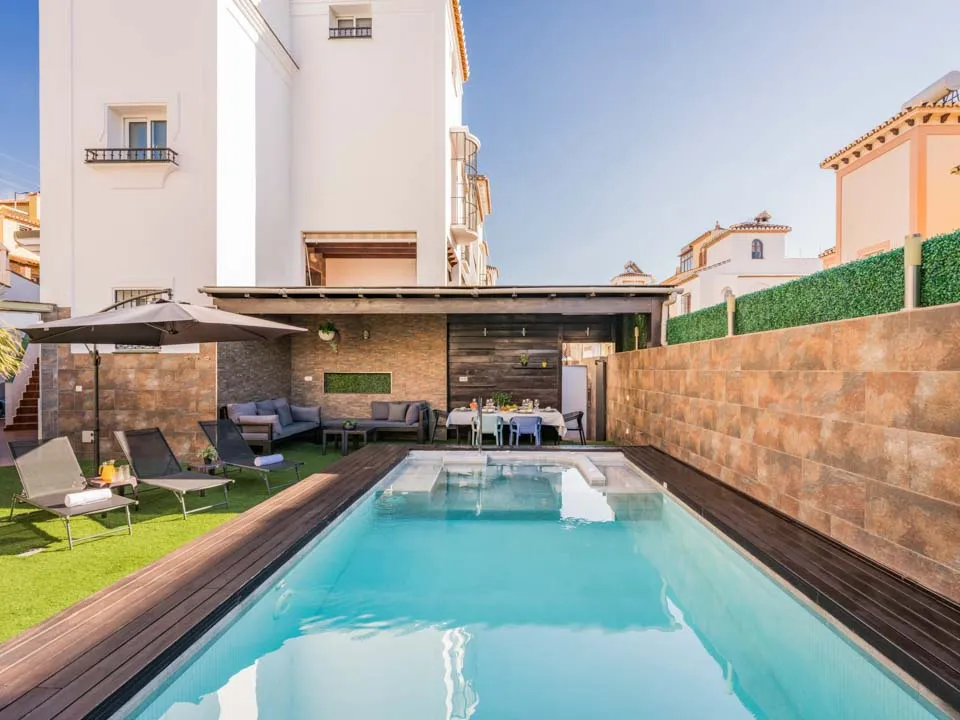 Private Pool